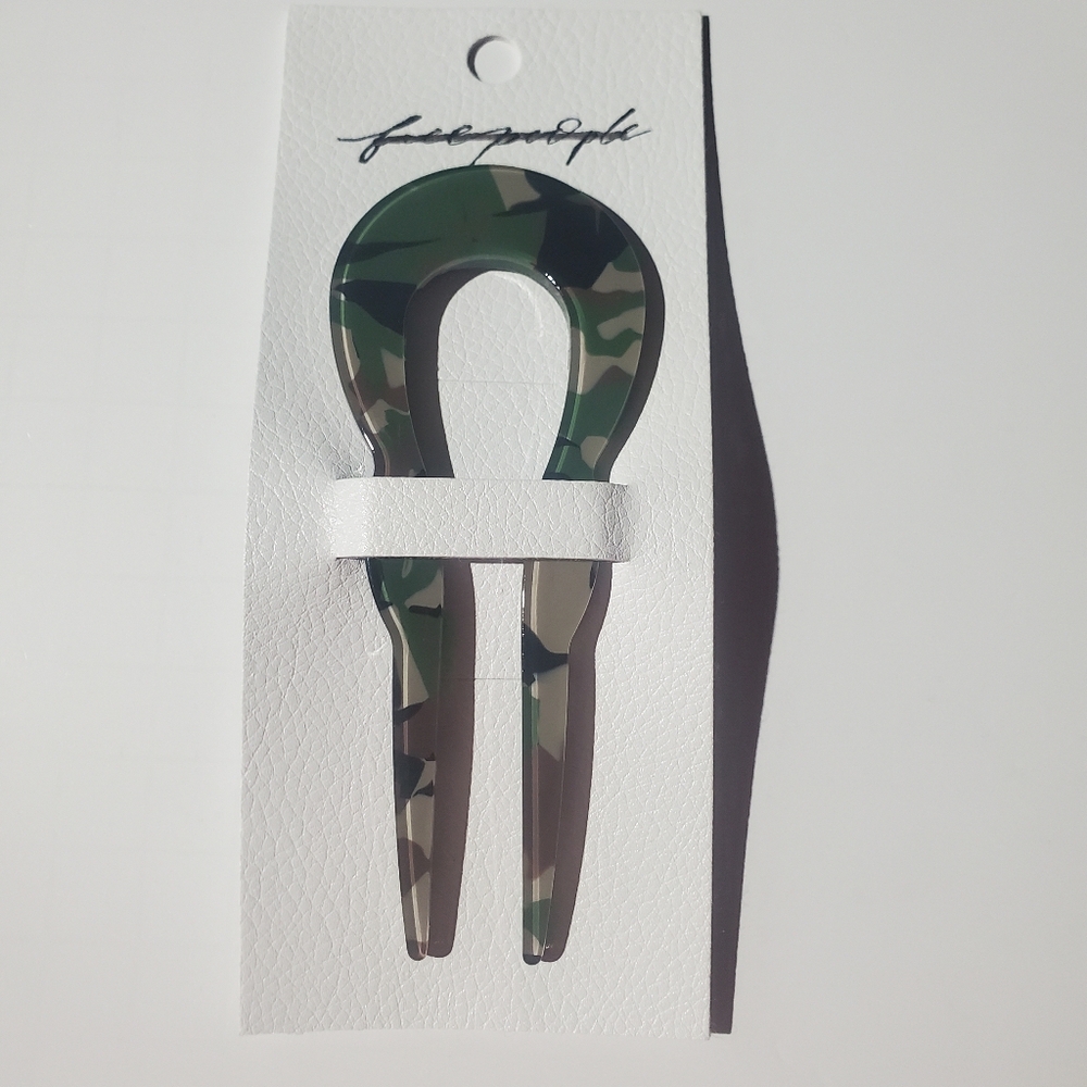 Free People Camouflage Hair Clip
